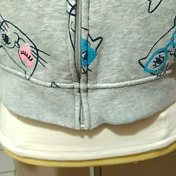 Cat and Jack Girls Med Hoodie with Cat Faces - Picture 7 of 14